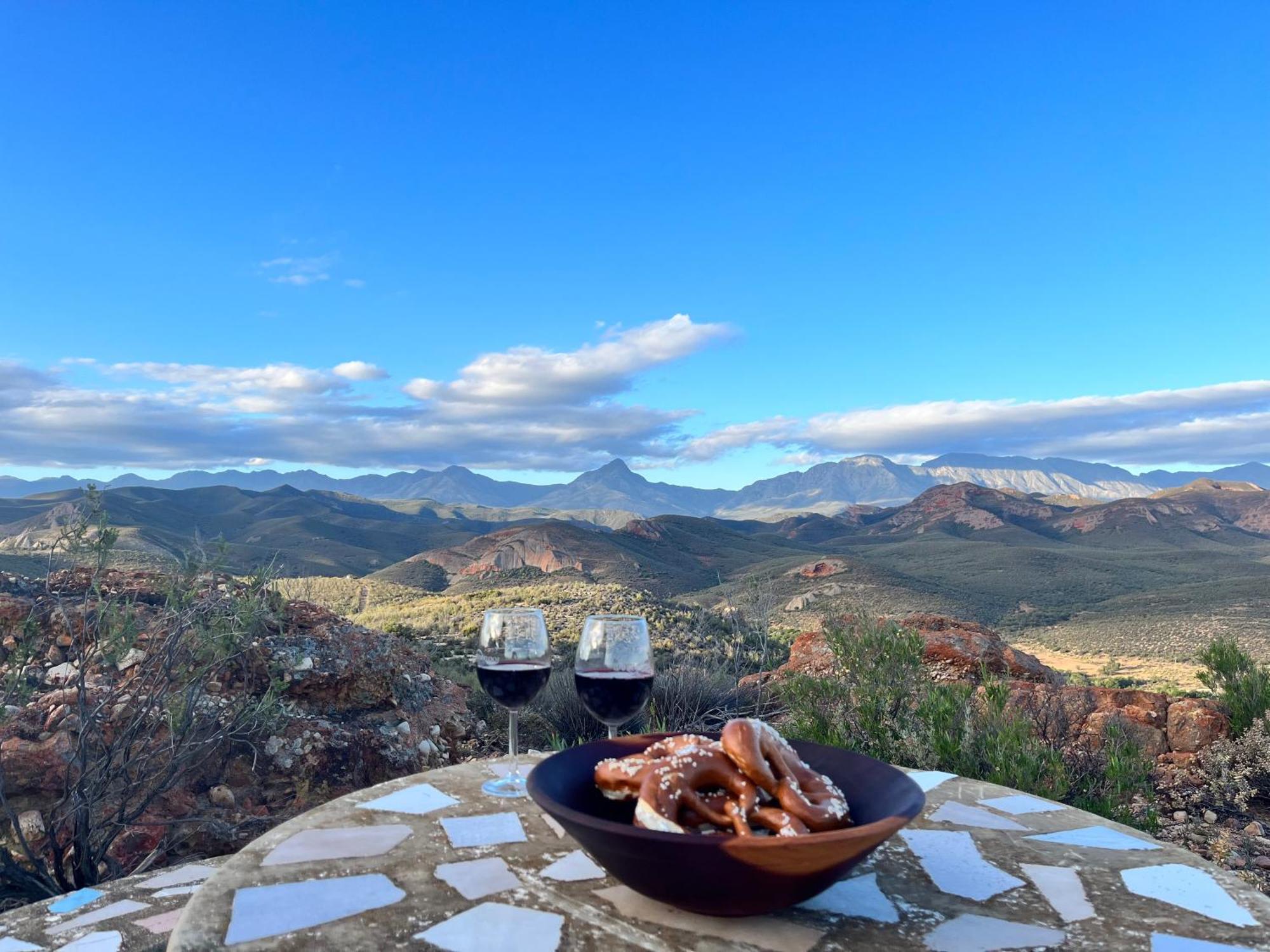 Zwartberg View Mountain Lodge Oudtshoorn Exterior foto